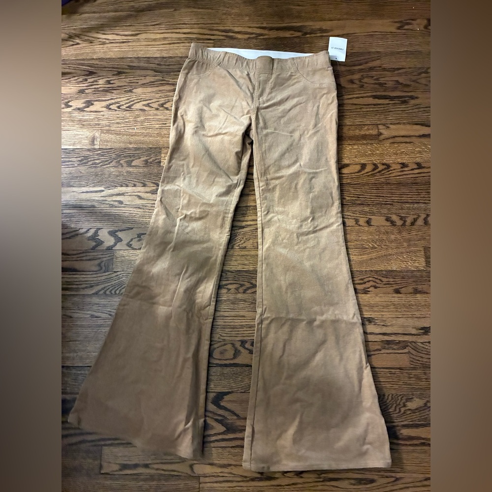 Forever 21 Tan Flare Corduroy Jeans size Large NWT